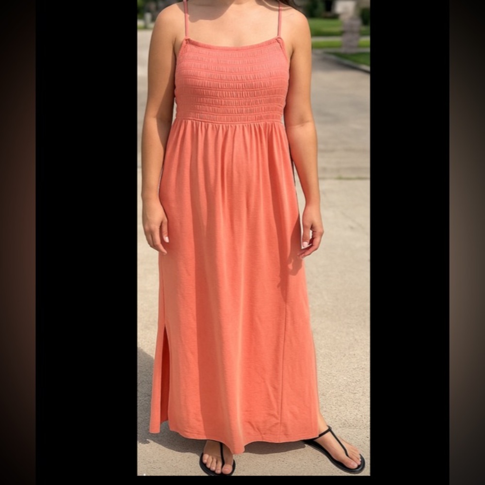 Old Navy Pink Ruched Maxi Sundress